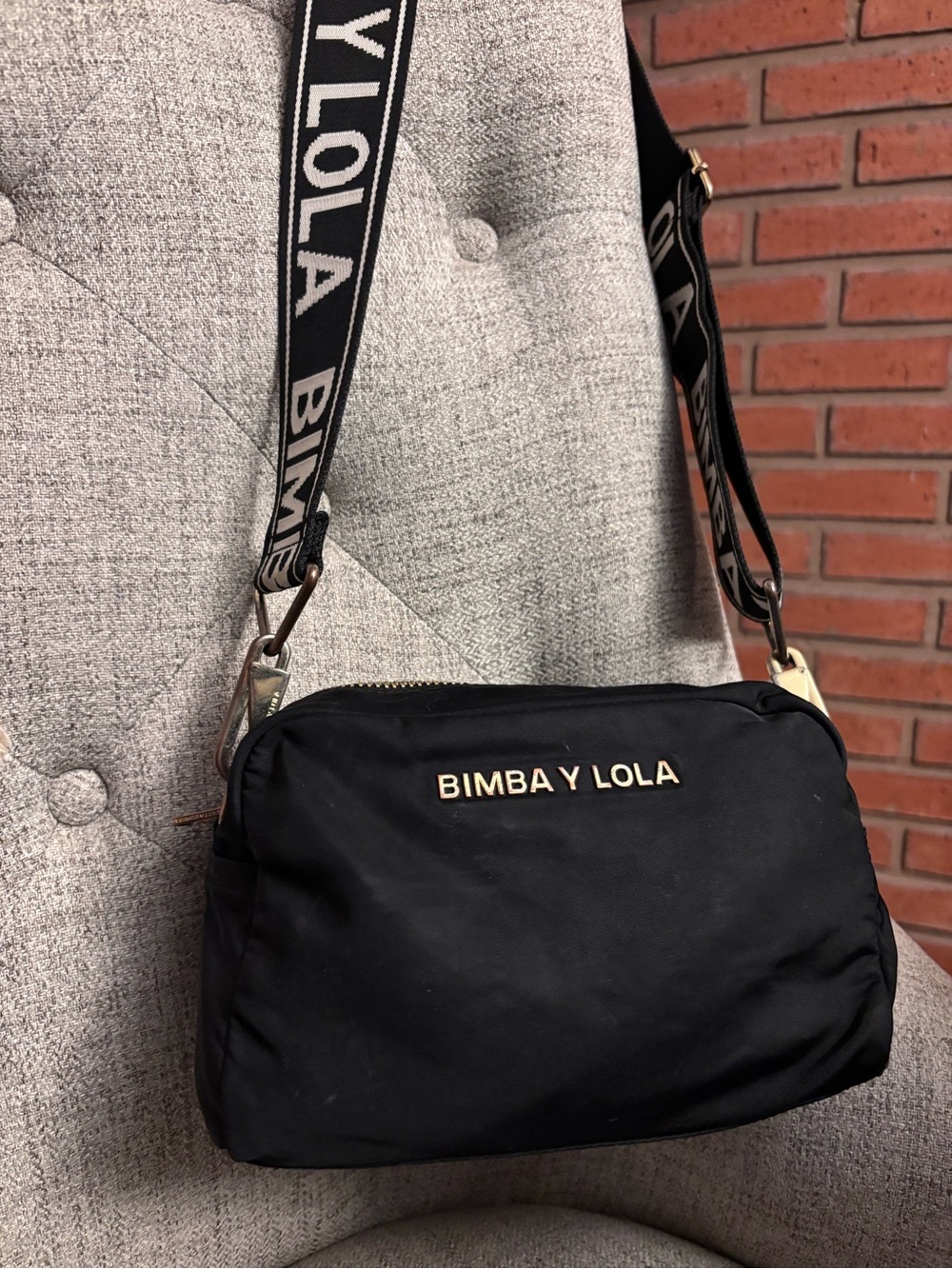 Bimba y Lola Black Crossbody Bag with Branded Strap